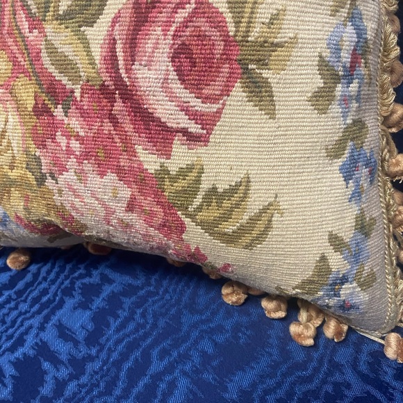 Aubusson Needlepont Floral Accent Pillow. P2 - Picture 6 of 6